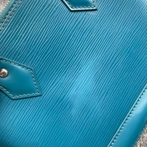 100% Authentic Louis Vuitton Alma Epi Leather Satchel Bag 480-081024 - Picture 4 of 16